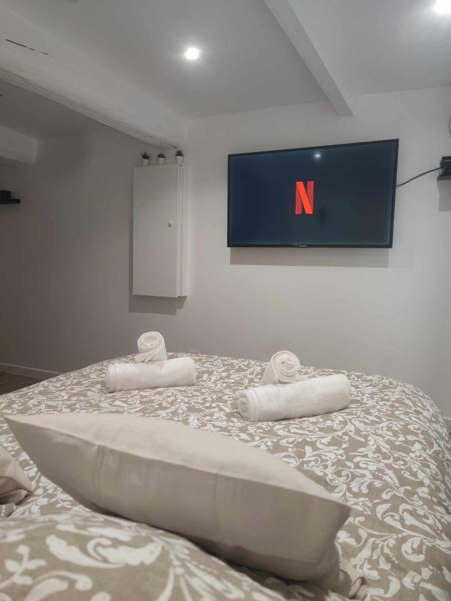 Appartamento Le Cosy En Intramuros Avignone Esterno foto